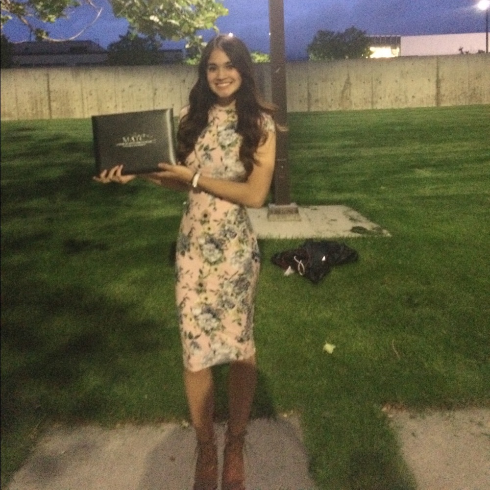 Meet your Posher, Agustina